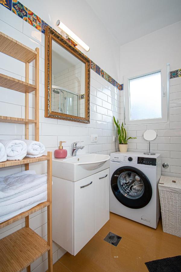 Apartment Nikola Kaštel Novi Eksteriør bilde